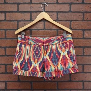 ALICE + OLIVIA Watercolor Tribal Print Shorts Sz 6